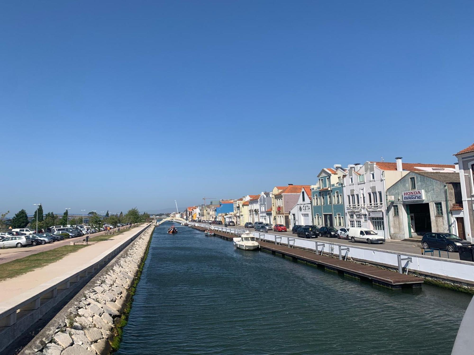 Old Town River View Aveiro Bagian luar foto